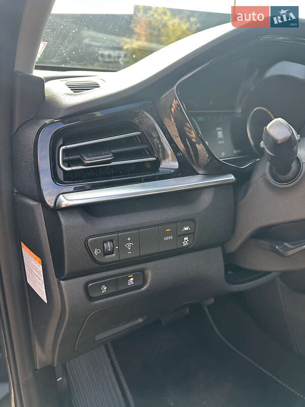 Позашляховик / Кросовер Kia Niro 2020 в Києві