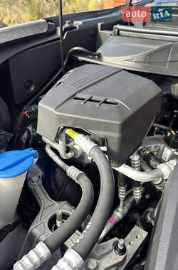 Внедорожник / Кроссовер Kia Niro 2020 в 