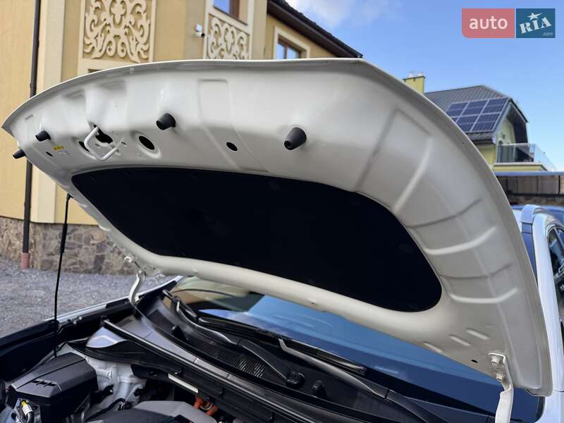 Внедорожник / Кроссовер Kia Niro 2022 в Львове