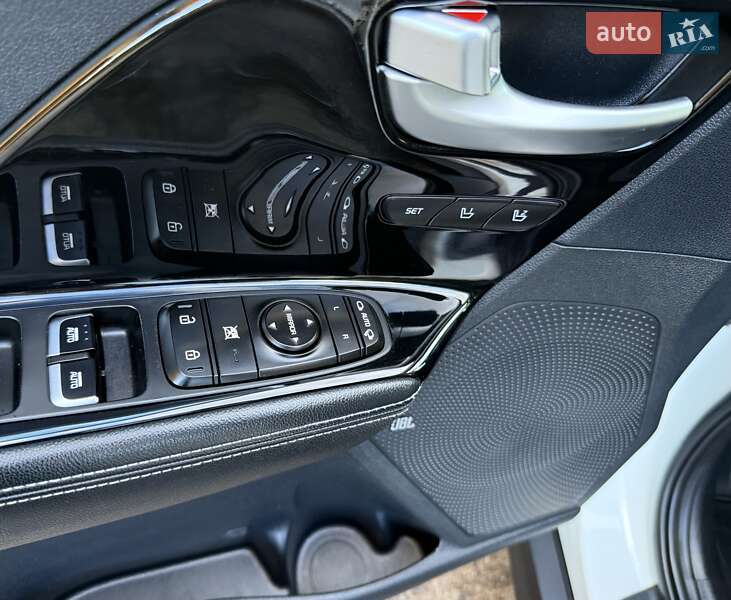 Внедорожник / Кроссовер Kia Niro 2022 в Львове