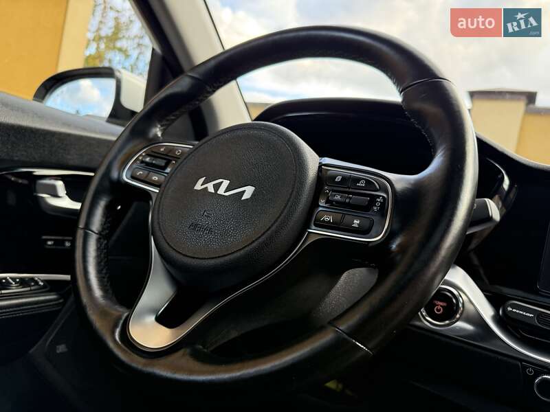 Внедорожник / Кроссовер Kia Niro 2022 в Львове