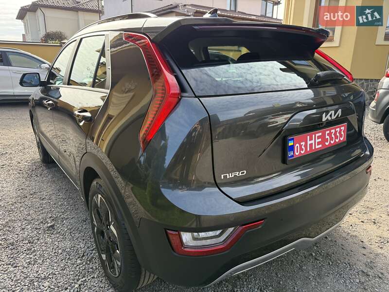Позашляховик / Кросовер Kia Niro 2022 в Львові