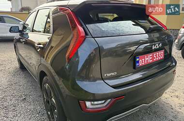 Внедорожник / Кроссовер Kia Niro 2023 в 
