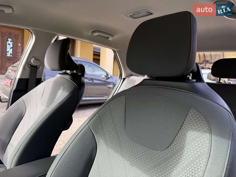 Позашляховик / Кросовер Kia Niro 2022 в Львові