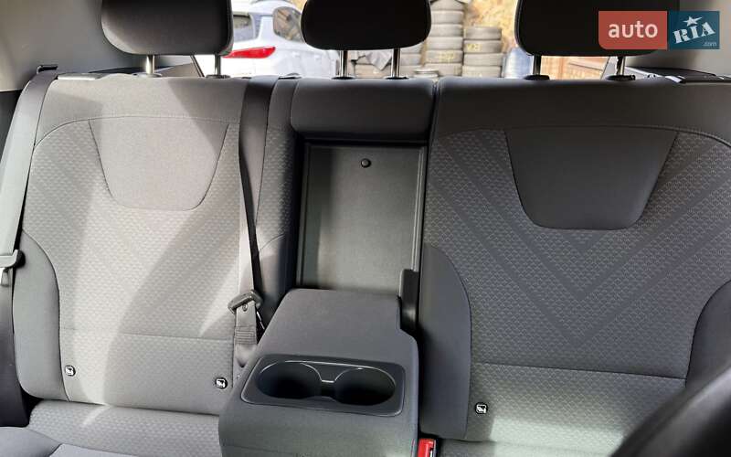 Позашляховик / Кросовер Kia Niro 2022 в Львові