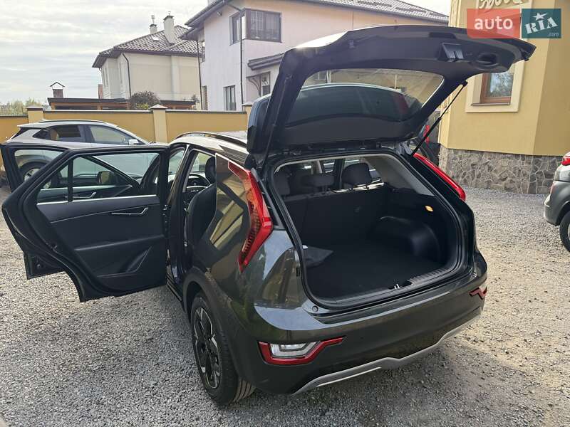 Позашляховик / Кросовер Kia Niro 2022 в Львові