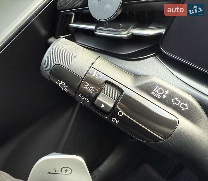 Позашляховик / Кросовер Kia Niro 2022 в Львові