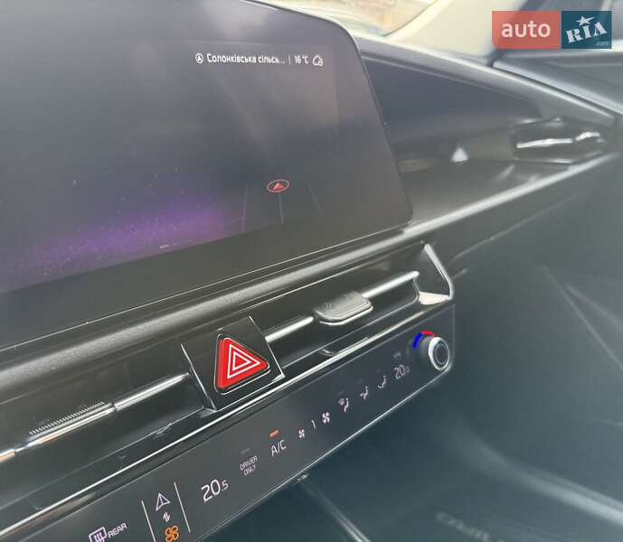 Позашляховик / Кросовер Kia Niro 2022 в Львові