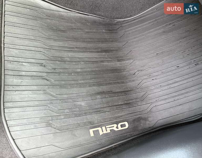 Позашляховик / Кросовер Kia Niro 2022 в Львові
