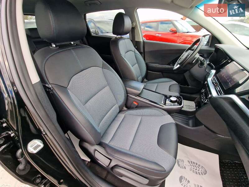 Позашляховик / Кросовер Kia Niro 2022 в Вінниці