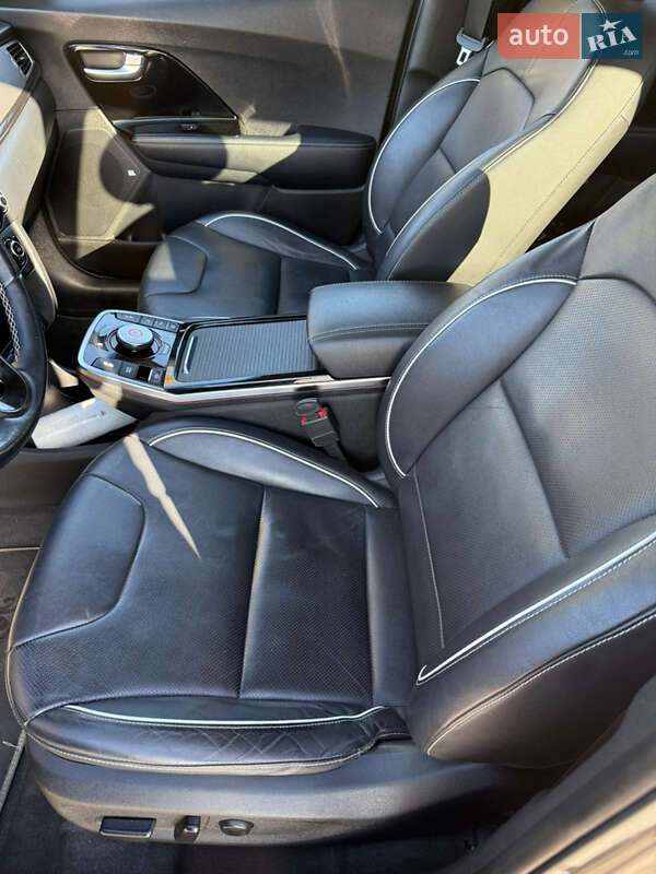 Внедорожник / Кроссовер Kia Niro 2019 в Волочиске фото 7 Внедорожник / Кроссовер Kia Niro 2019 в Волочиске