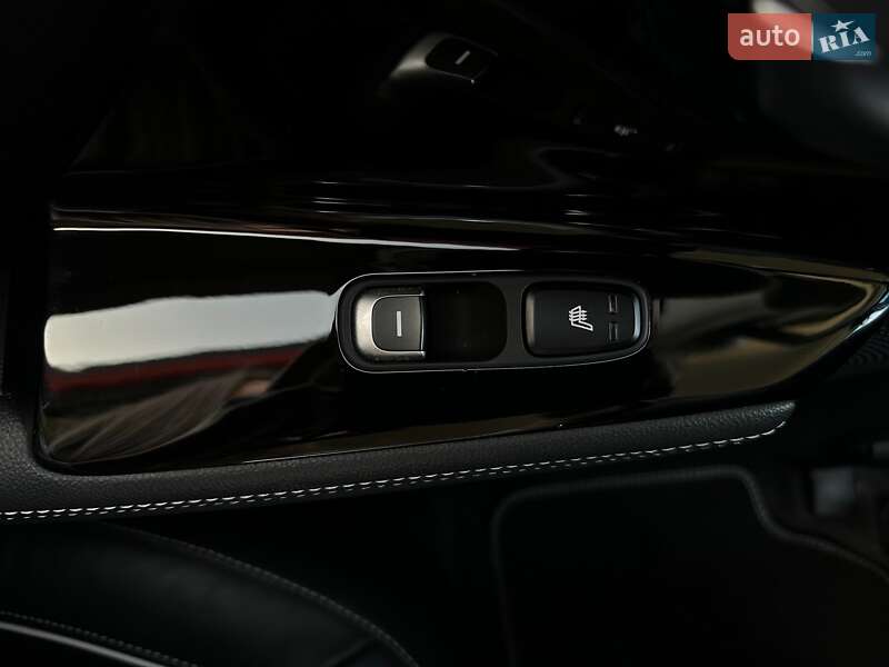 Внедорожник / Кроссовер Kia Niro 2020 в Львове фото 68 Внедорожник / Кроссовер Kia Niro 2020 в Львове