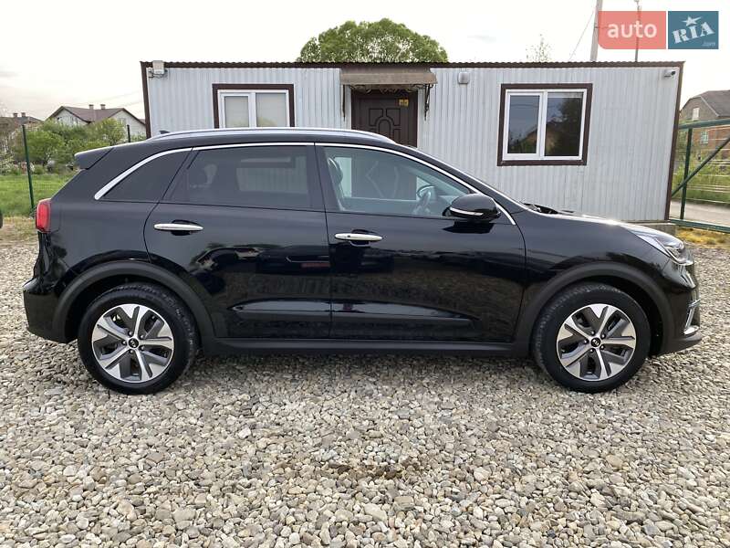 Внедорожник / Кроссовер Kia Niro 2020 в Львове фото 15 Внедорожник / Кроссовер Kia Niro 2020 в Львове