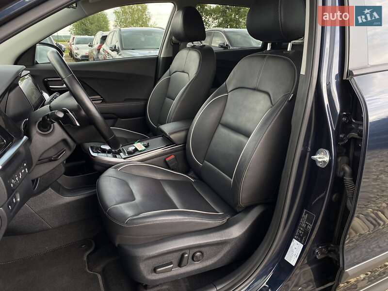 Внедорожник / Кроссовер Kia Niro 2020 в Львове