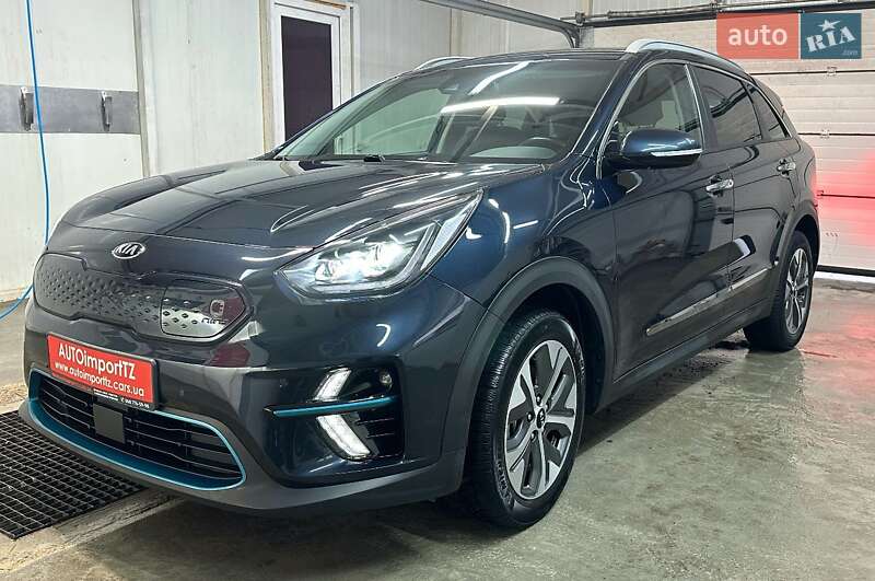 Внедорожник / Кроссовер Kia Niro 2020 в Львове фото 22 Внедорожник / Кроссовер Kia Niro 2020 в Львове