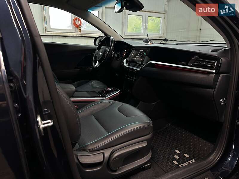 Внедорожник / Кроссовер Kia Niro 2020 в Львове фото 77 Внедорожник / Кроссовер Kia Niro 2020 в Львове