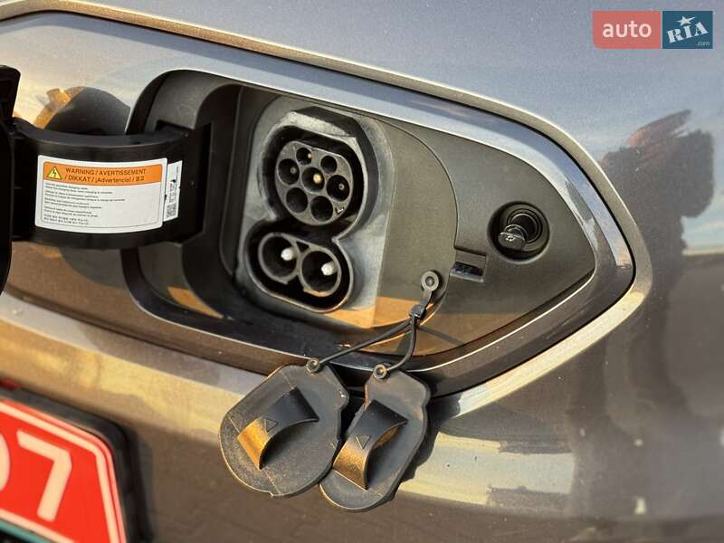 Внедорожник / Кроссовер Kia Niro 2019 в Тернополе