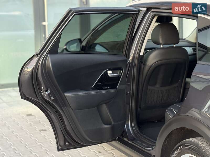 Внедорожник / Кроссовер Kia Niro 2019 в Тернополе
