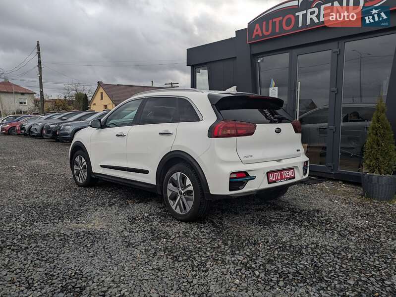 Внедорожник / Кроссовер Kia Niro 2021 в Львове