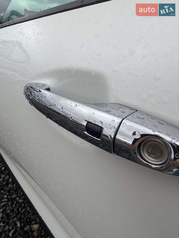 Внедорожник / Кроссовер Kia Niro 2021 в Львове