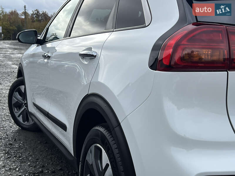 Позашляховик / Кросовер Kia Niro 2021 в Луцьку фото 12 Позашляховик / Кросовер Kia Niro 2021 в Луцьку