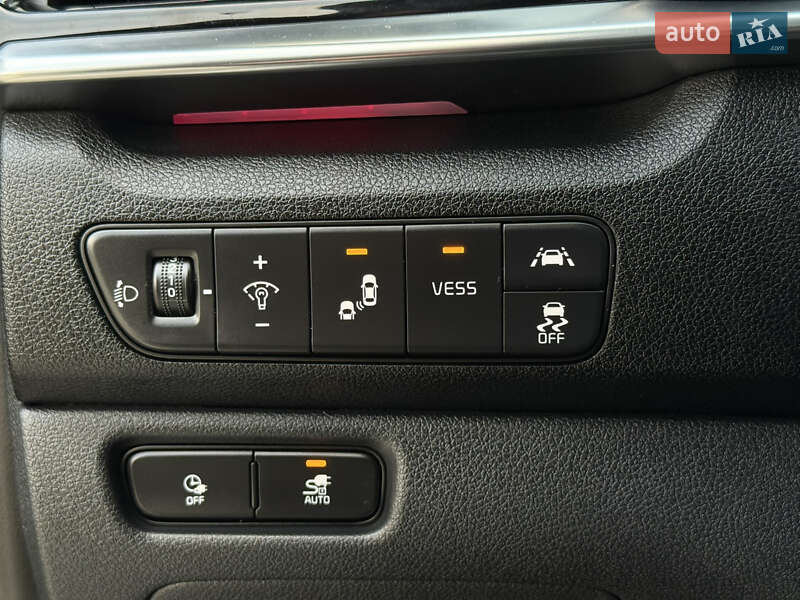 Внедорожник / Кроссовер Kia Niro 2021 в Киеве