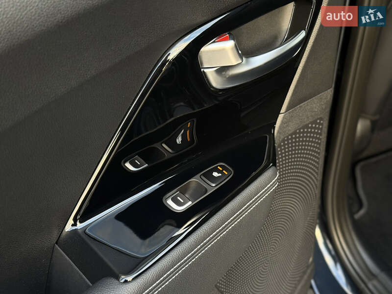 Внедорожник / Кроссовер Kia Niro 2021 в Киеве