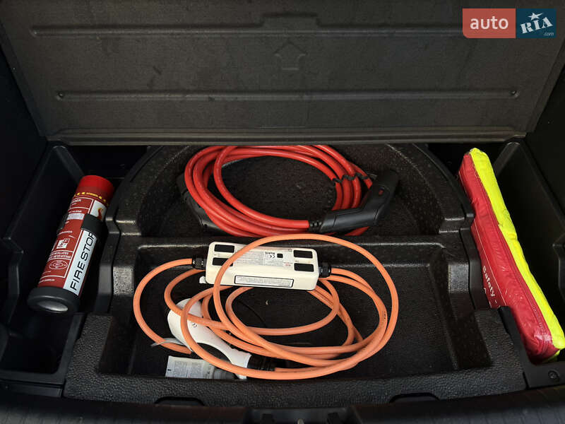 Внедорожник / Кроссовер Kia Niro 2021 в Киеве