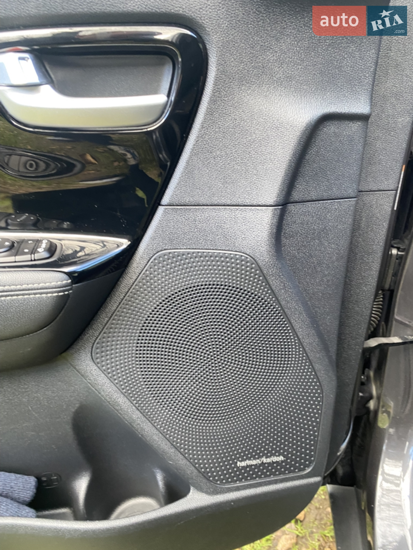 2017 Kia Niro - мініатюра 21