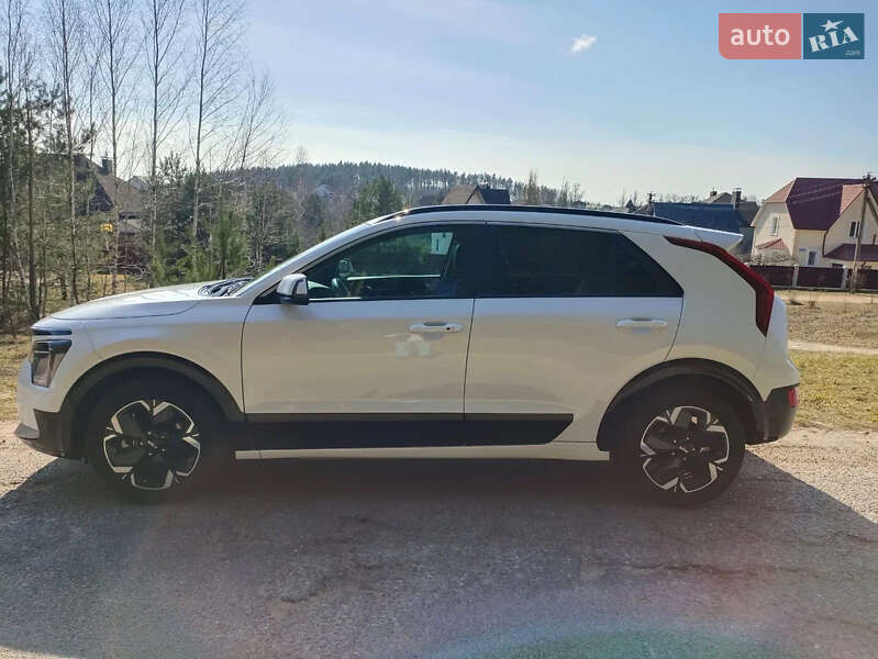 Внедорожник / Кроссовер Kia Niro 2023 в Измаиле фото 6 Внедорожник / Кроссовер Kia Niro 2023 в Измаиле