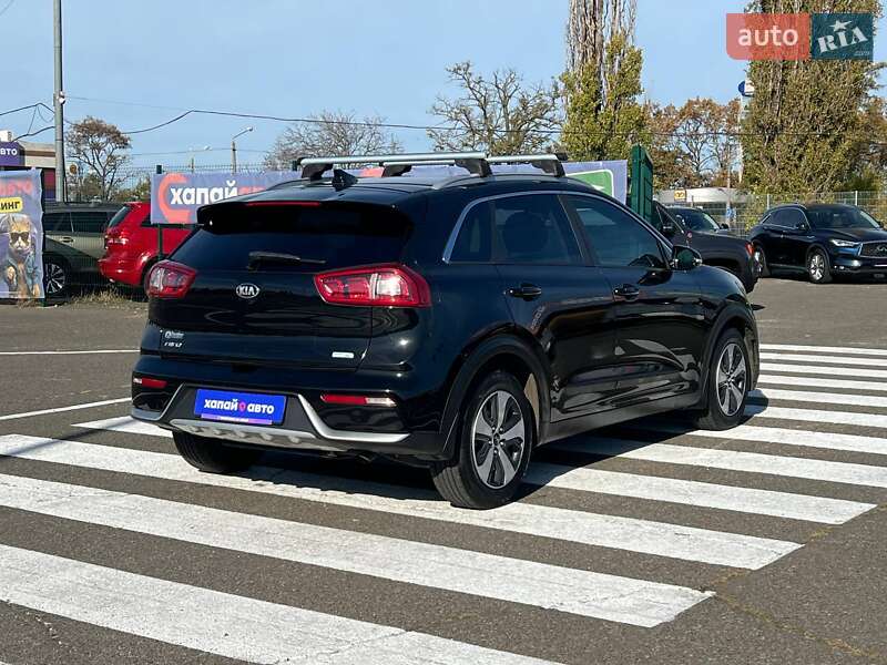 Позашляховик / Кросовер Kia Niro 2017 в Одесі фото 5 Позашляховик / Кросовер Kia Niro 2017 в Одесі