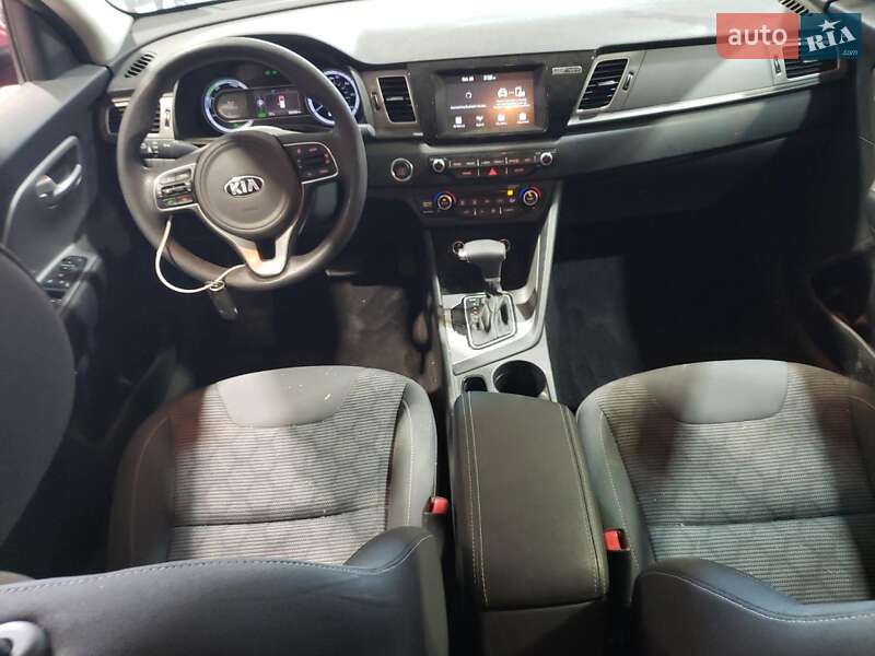 Внедорожник / Кроссовер Kia Niro 2019 в Львове фото 8 Внедорожник / Кроссовер Kia Niro 2019 в Львове