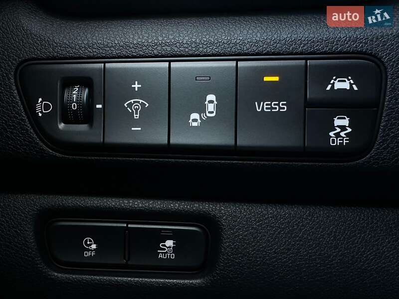 Внедорожник / Кроссовер Kia Niro 2021 в Львове