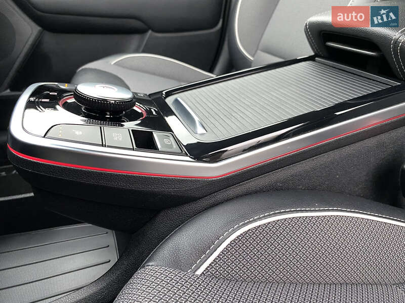 Внедорожник / Кроссовер Kia Niro 2020 в Львове