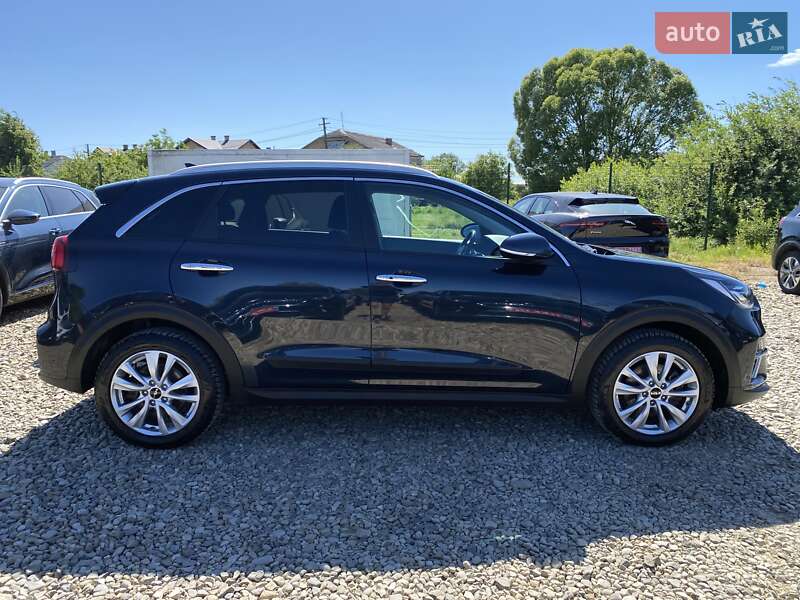 Внедорожник / Кроссовер Kia Niro 2021 в Львове