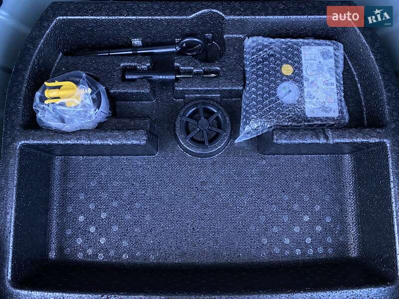 Внедорожник / Кроссовер Kia Niro 2021 в Львове фото 73 Внедорожник / Кроссовер Kia Niro 2021 в Львове