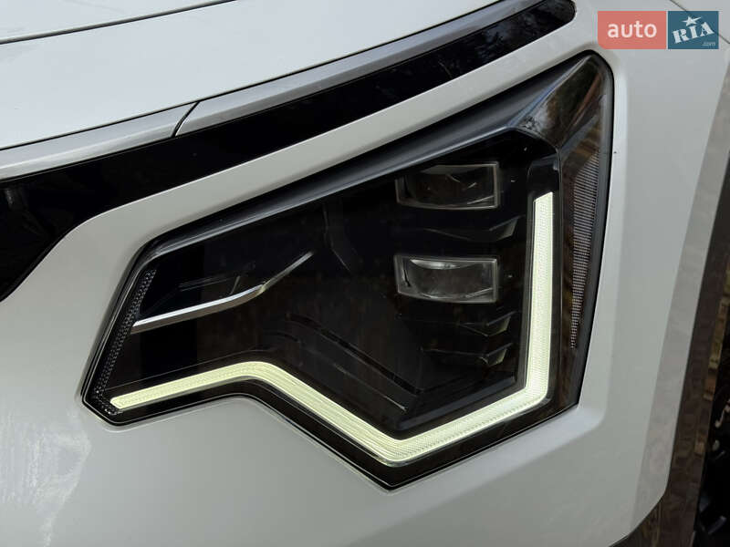 Внедорожник / Кроссовер Kia Niro 2023 в Дрогобыче