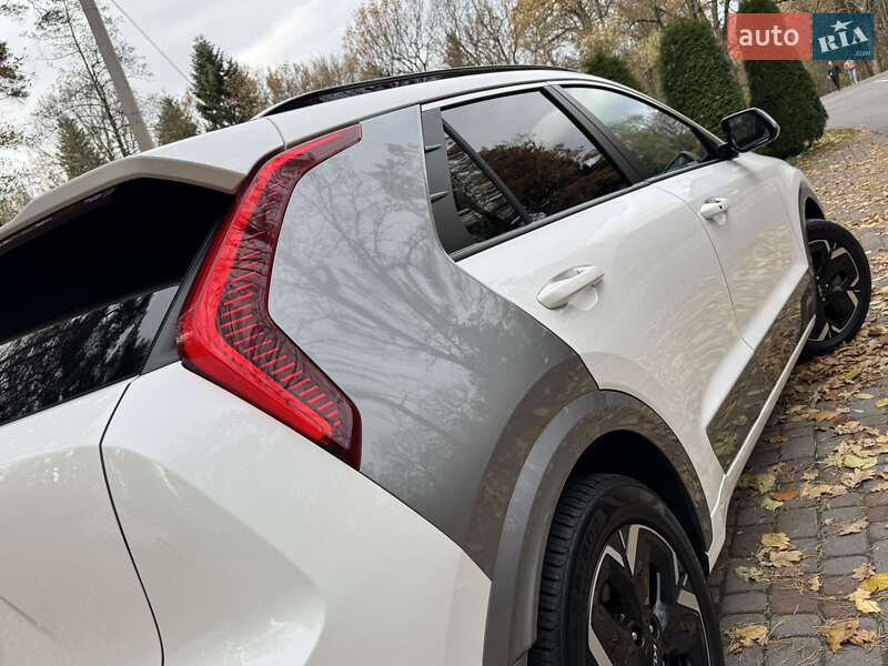 Внедорожник / Кроссовер Kia Niro 2023 в Дрогобыче