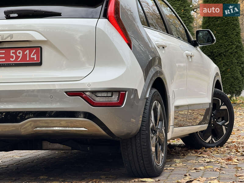 Внедорожник / Кроссовер Kia Niro 2023 в Дрогобыче