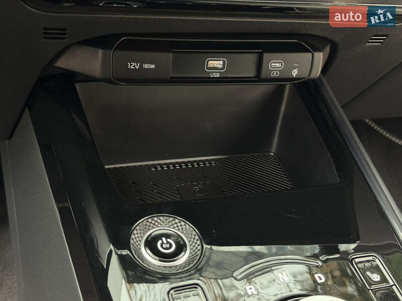 Внедорожник / Кроссовер Kia Niro 2023 в Дрогобыче