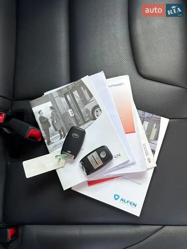 Позашляховик / Кросовер Kia Niro 2020 в Києві документ 2 фото Позашляховик / Кросовер Kia Niro 2020 в Києві документ