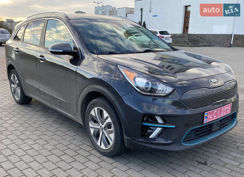 Внедорожник / Кроссовер Kia Niro 2019 в Львове фото Внедорожник / Кроссовер Kia Niro 2019 в Львове
