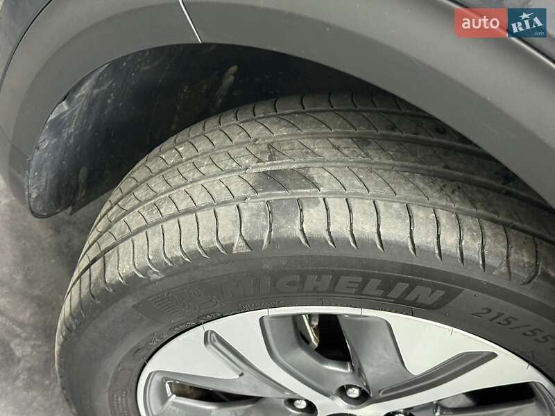 Внедорожник / Кроссовер Kia Niro 2019 в Луцке фото 14 Внедорожник / Кроссовер Kia Niro 2019 в Луцке