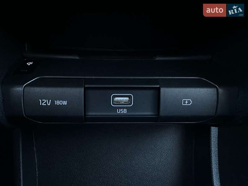 Внедорожник / Кроссовер Kia Niro 2020 в Львове фото 68 Внедорожник / Кроссовер Kia Niro 2020 в Львове