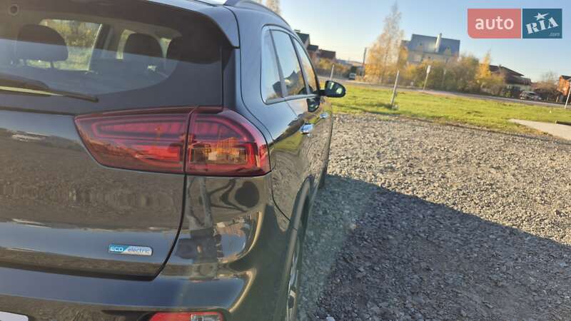 Внедорожник / Кроссовер Kia Niro 2021 в Хмельницком