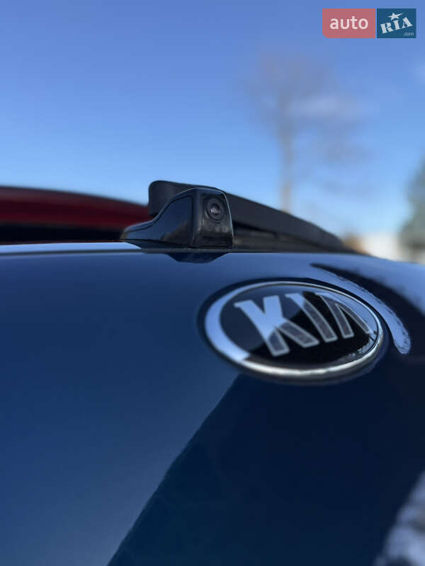 Позашляховик / Кросовер Kia Niro 2020 в Львові