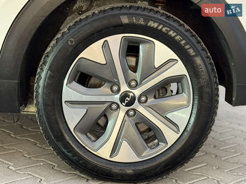 Внедорожник / Кроссовер Kia Niro 2021 в Тернополе