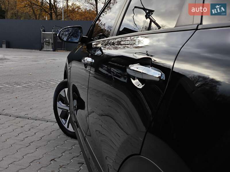 Позашляховик / Кросовер Kia Niro 2020 в Дрогобичі фото 9 Позашляховик / Кросовер Kia Niro 2020 в Дрогобичі