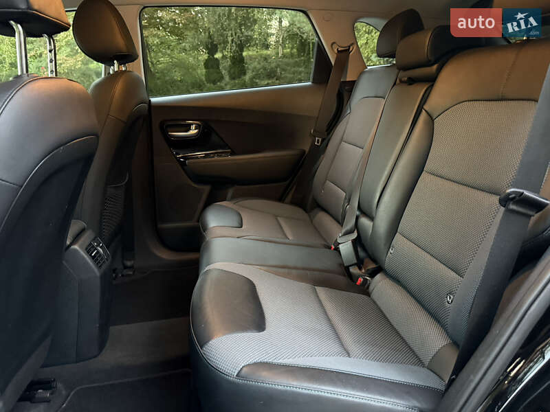 Внедорожник / Кроссовер Kia Niro 2021 в Дрогобыче фото 40 Внедорожник / Кроссовер Kia Niro 2021 в Дрогобыче