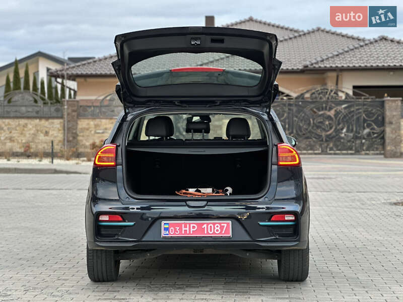 Внедорожник / Кроссовер Kia Niro 2022 в Ровно